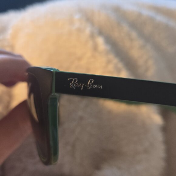 Men's Rayban sunglasses - Picture 4 of 4